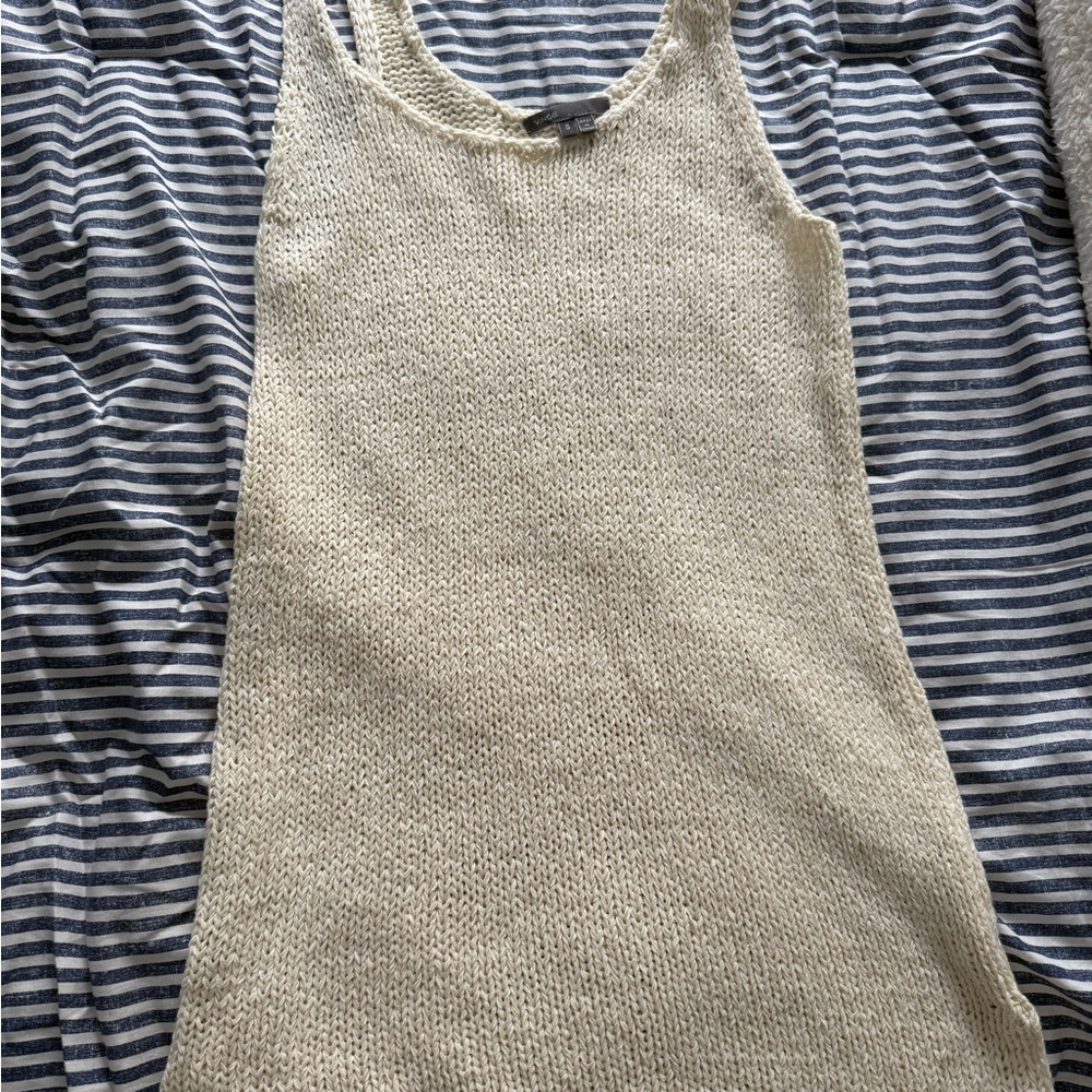 Vince Excellent Condition Cream Knit Tunic Top Size S